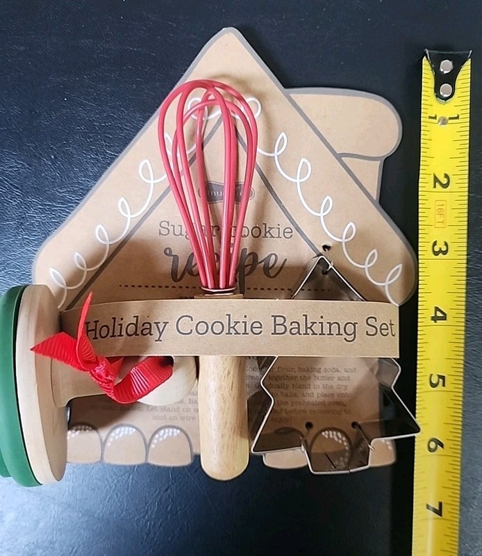 Mud Pie Christmas Tree Cookie Baking Set B6 gallery