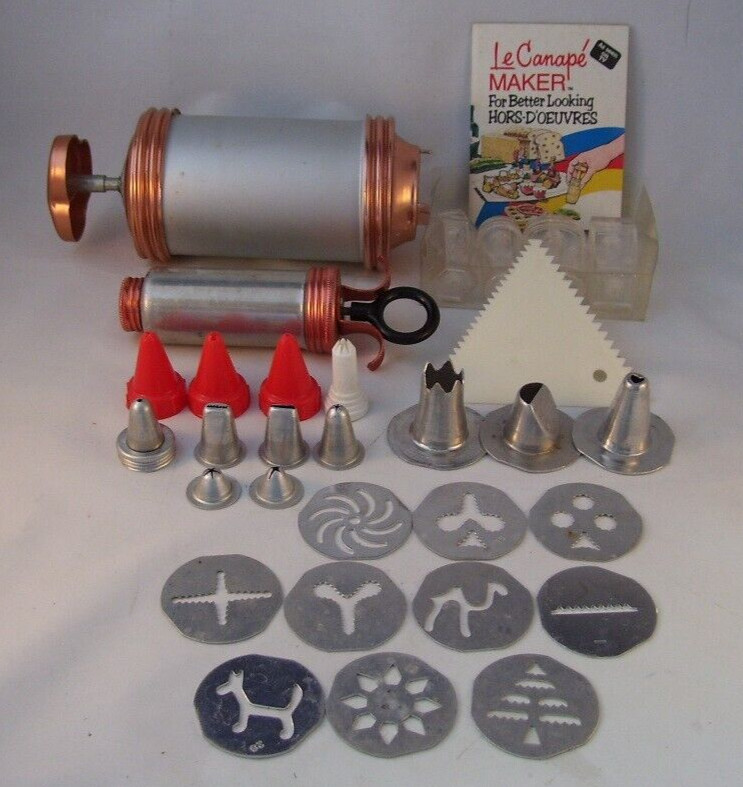 Mirro Cooky Pastry Decorator Lot Assorted Vintage Aluminum USA Cookie Cake Icing