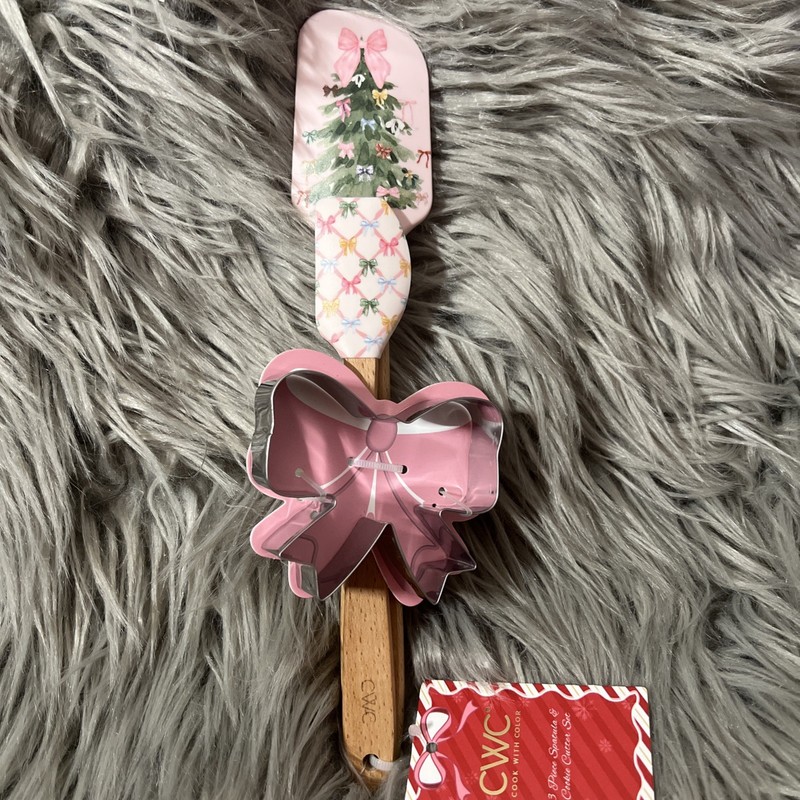 🆕 2 – Spatula and cookie cutter set Pink