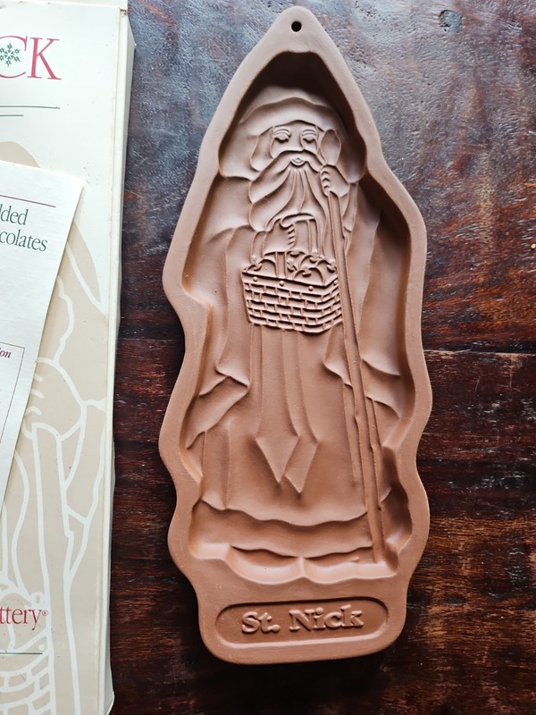 Longaberger Pottery Cookie Mold Brown St Nick Santa Christmas 1993 NEW NOS gallery