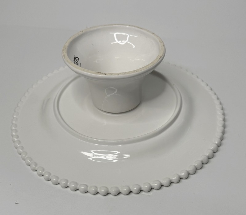 Scalloped White Snowflake Ceramic Cake Stand Dessert Display Pedestal - Portugal gallery