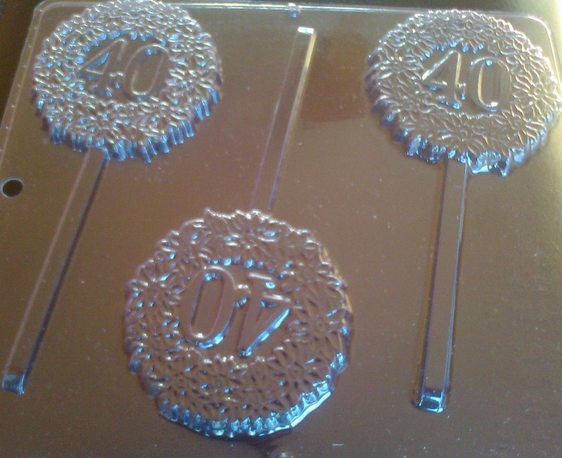 40 CHOCOLATE LOLLIPOP MOULD ROUND 75MM / 3 INCH 3 CAVITY BIRTHDAY, ANNIVERSARY