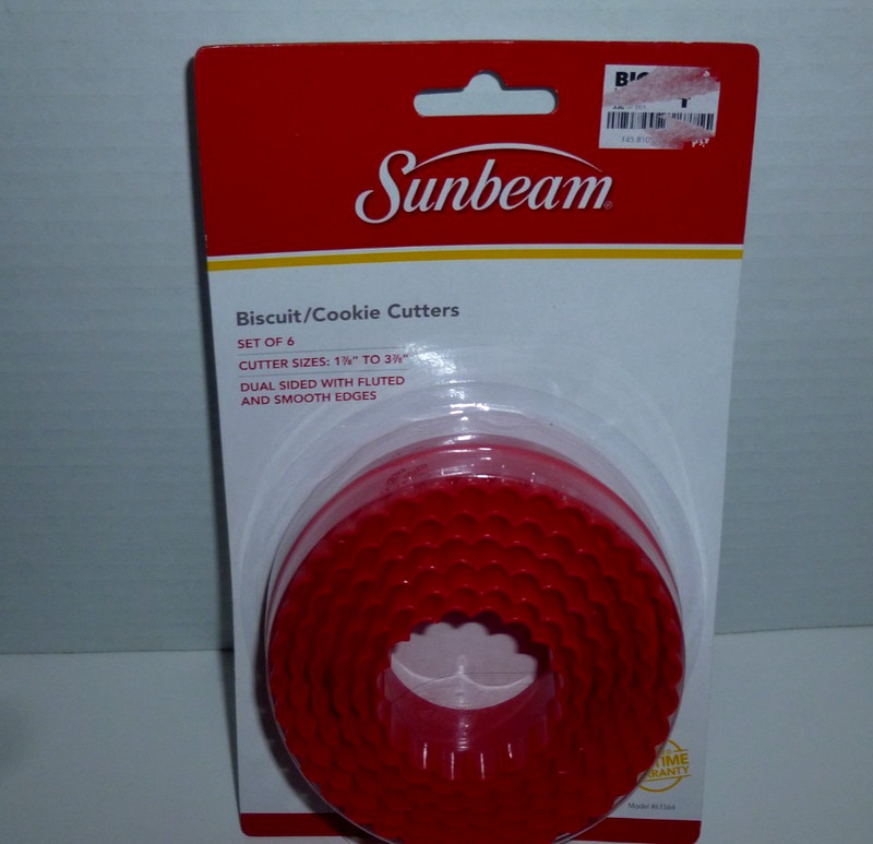 Sunbeam 6-Piece Dual Sided Biscuit/Cookie Cutter Set-Brand New!!
