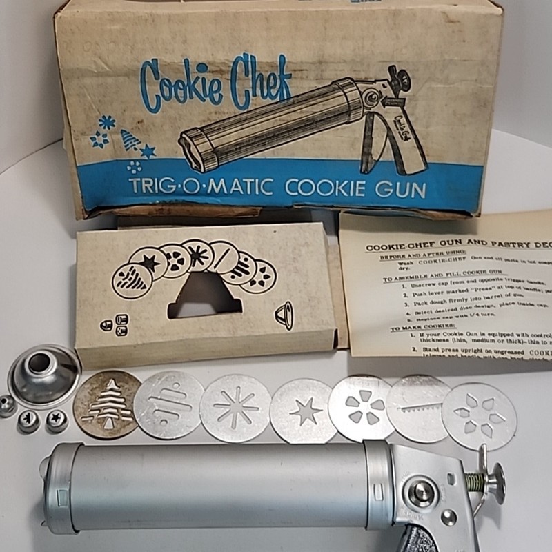 Cookie Chef Trig-O-Matic Cookie Gun Press With Box Ohio USA Made- Complete gallery