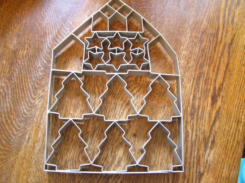 Multi~ COOKIE CUTTER Metal Christmas w/ House~Trees~Stars Components Shapes