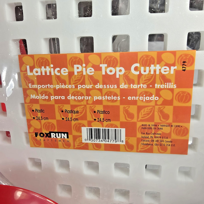 Fox Run Pie Top Cutter Set of 3 Apple Heart Lattice & Mrs. Anderson Crust Shield gallery