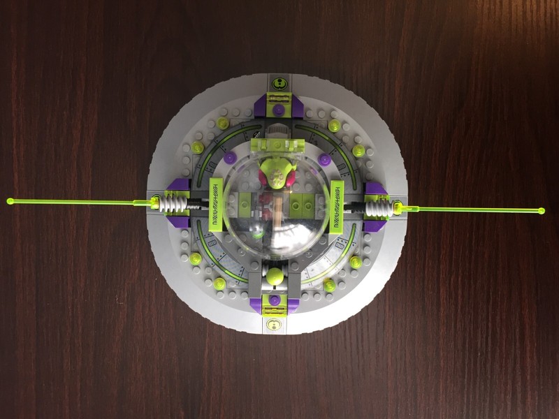 LEGO UFO Abduction Set 7052 gallery