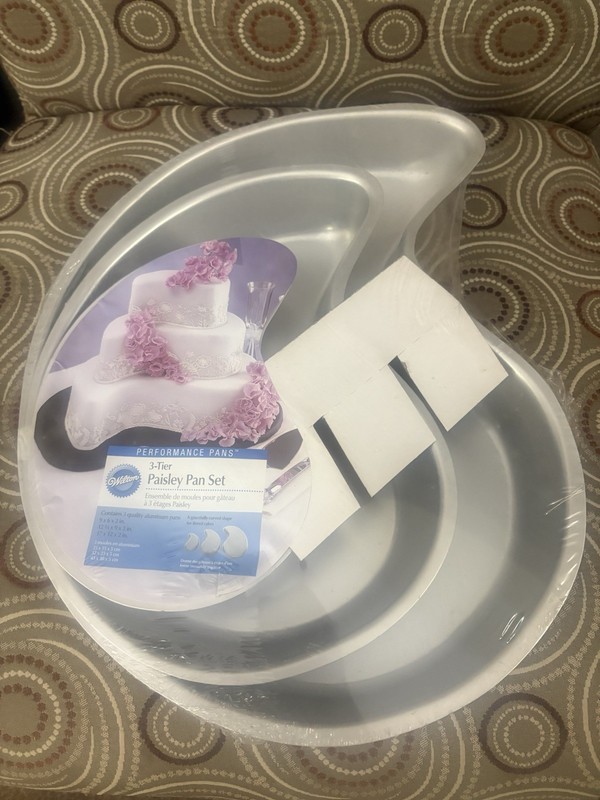 Wilton Performance Pans Paisley 3 Tier Cake Pan Set 2105-4039 New Sealed