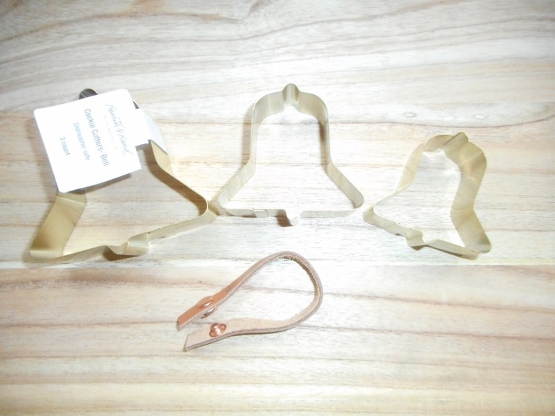 HEARTH & AND HAND WITH MAGNOLIA 3 PIECE CHRISTMAS BELL COOKIE CUTTERS SET NEW