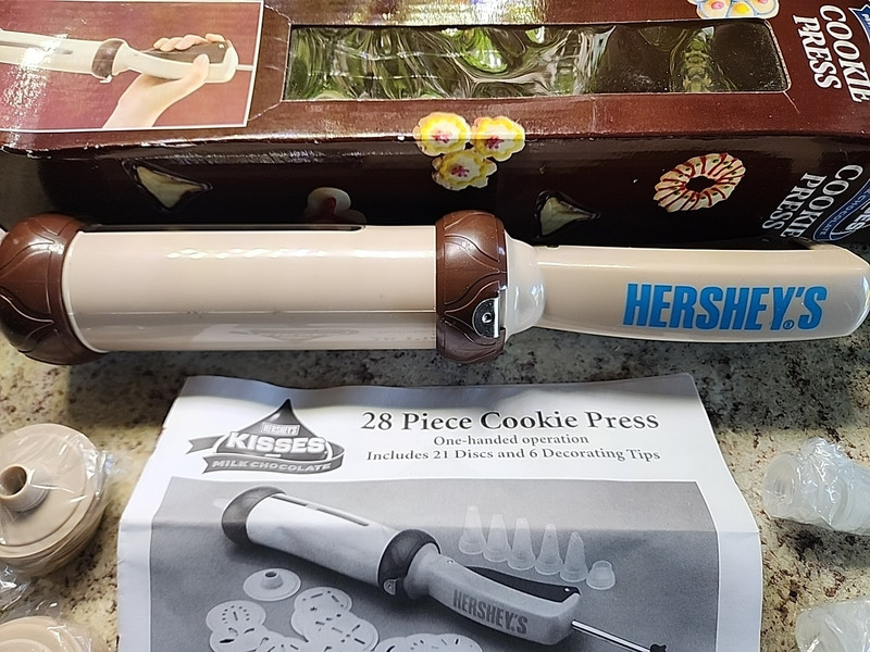 New in Box Hershey's Kisses Cookie Press gallery