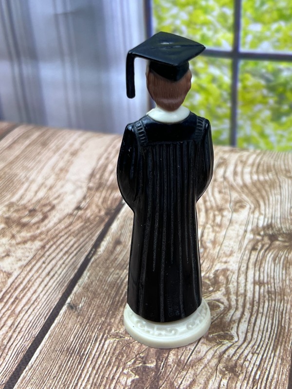 hartland graduation graduate black robe female cake topper gallery