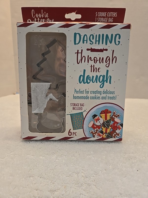 Cookie Cutter Set 6 Piece Dashing Through The Dough With Storage Bag