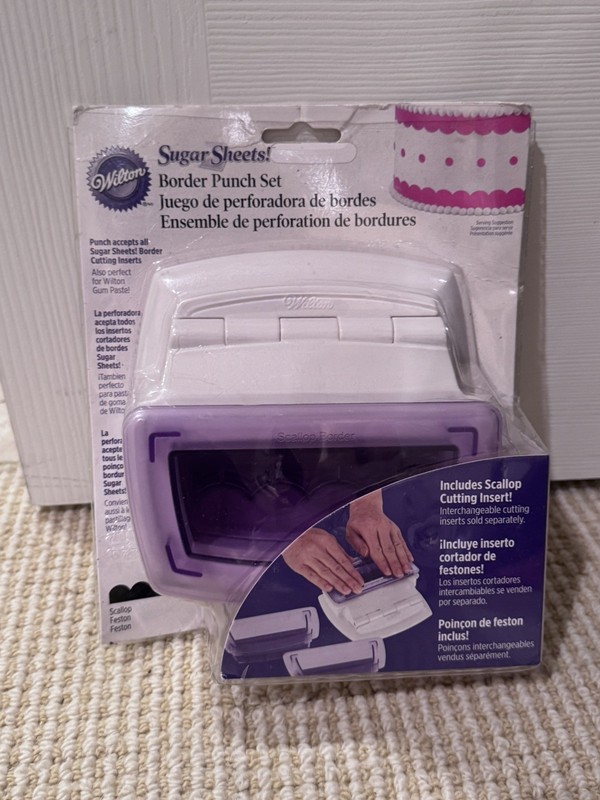 Wilton Cake Decorating Fondant Sugar Sheets Oval Shape Punch Cutter Set NIP gallery
