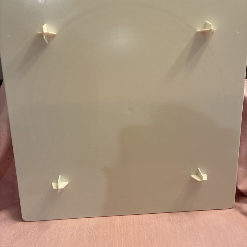 Wilton Decorator Preferred 14” Circles of Strength Cake Stands (Preowned) gallery