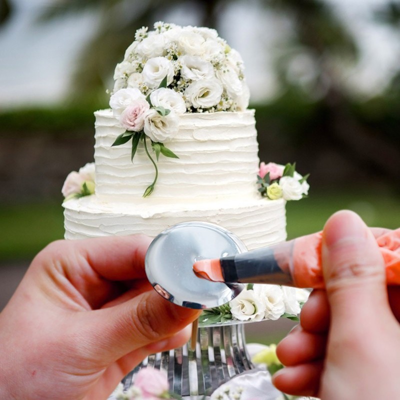 12Pcs Stainless Steel Cake Flower Nails for Decorating Cakes and Cupcakes gallery