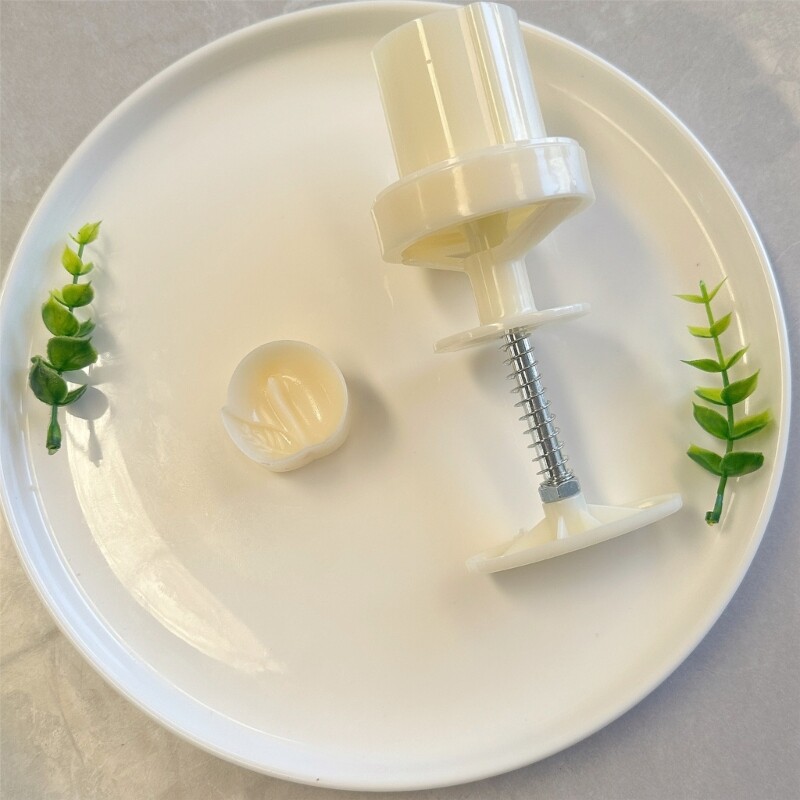 Creative Kitchen Peach Jelly Maker Beautiful Hand Press Pastries Making Moulds gallery