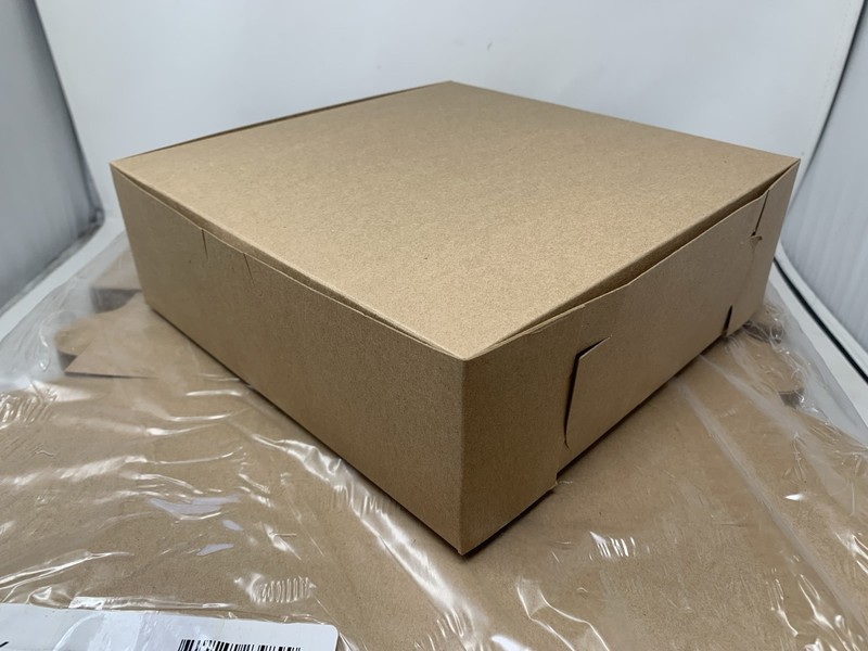 KRAFT 0957K (250PCS), 9x9x3-Inch Cardboard Cake Cookie Pastry Boxes gallery