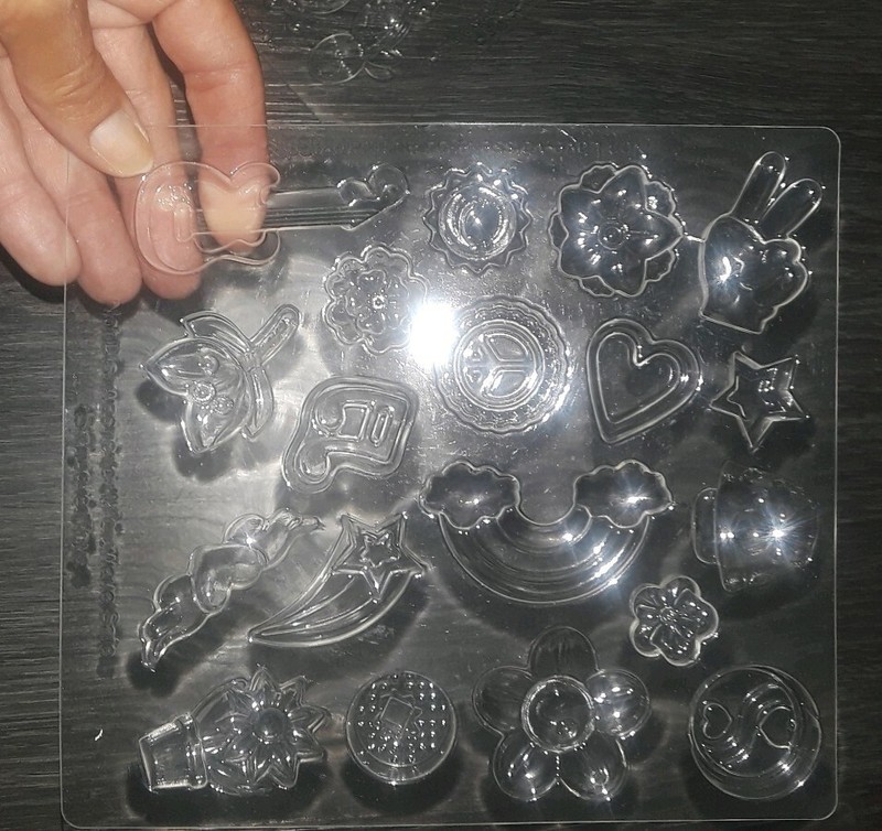 9 misc Lollipop/candy/soap Molds most never used gallery