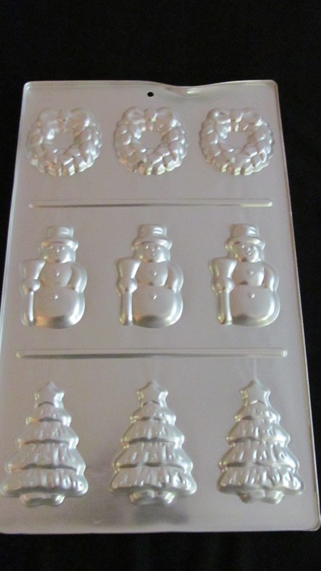 Wilton Cookie Mold Wreath/Snowman/Tree/Sleigh/Reindeer/Santa Pan #2306-112 gallery