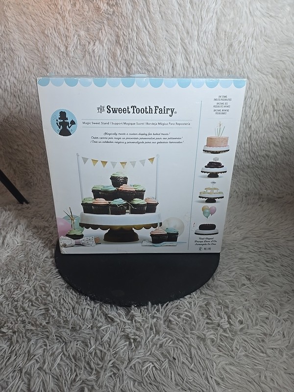 American Crafts Sweet Tooth Fairy cake /cupcake stand gold