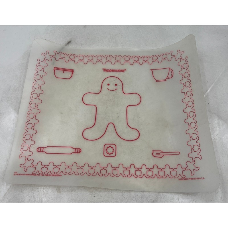Vintage Tupperware Gingerbread Man Baking Mat 1979 Red Gingerbread Border