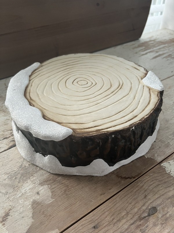Target Bullseye Playground Faux Wood Log Snow Cake Stand Cupcake Wedding G8
