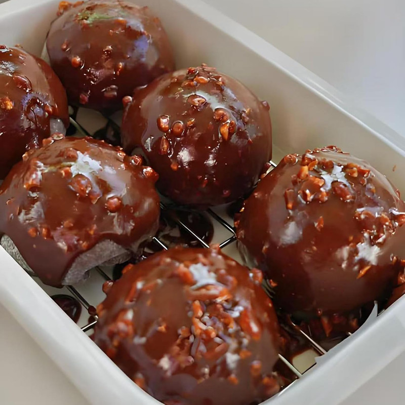 15-Cavity Semi Sphere Baking Molds, Food Grade Silicone Chocolate Molds for M... gallery