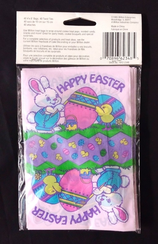 Wilton Holiday Treat Bags ~ you choose ~ Easter, Halloween, Winter/Christmas gallery