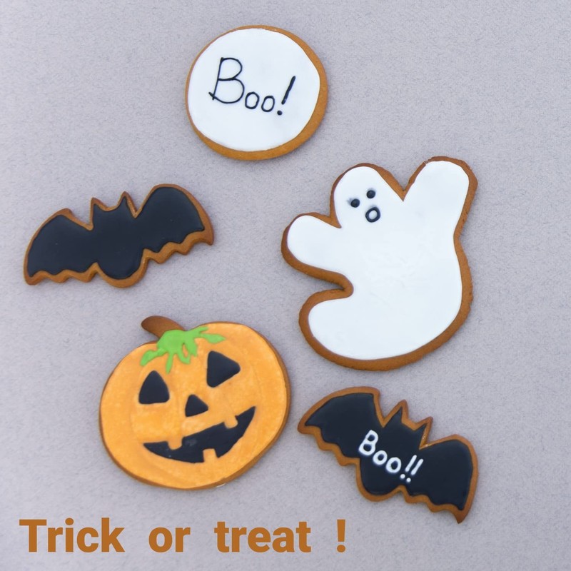 JOB JOL Halloween Cookie Cutters 4 PCS Ghost Pumpkin Bat Skull 3.5-4.5" gallery