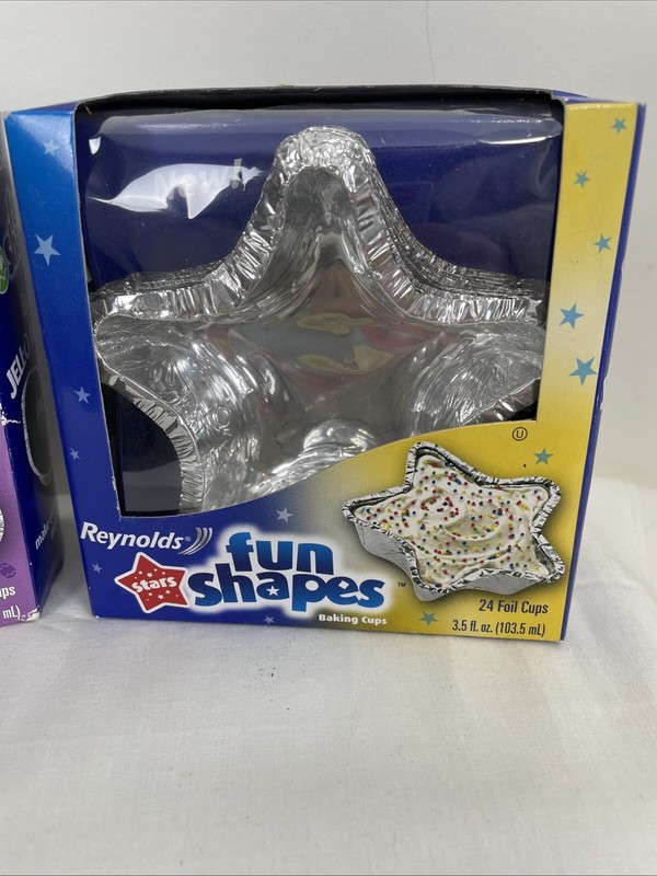 Reynolds Fun Shapes 2 Sets of 24 Oval Egg/Star Foil Baking Cups Easter Jello NEW gallery