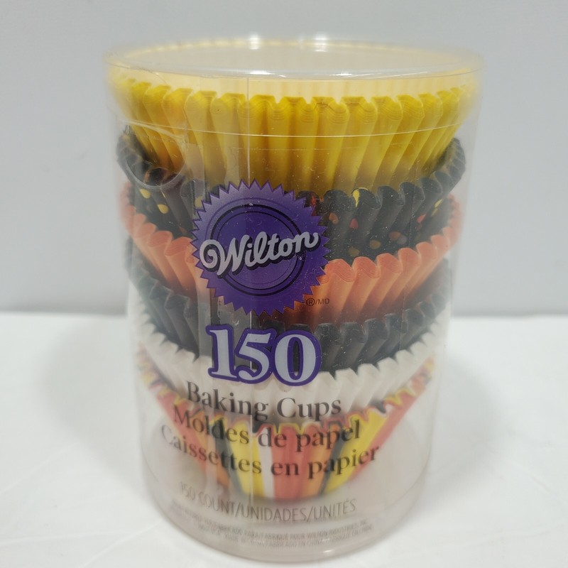 Wilton Fall Halloween Candy Corn Colors 1590 Baking Cupcake Liners New gallery
