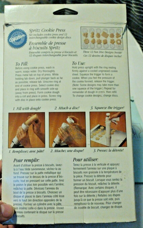 VTG Wilton Spritz Cookie Press 12 Disc Set Cookie Press Super Shooter gallery