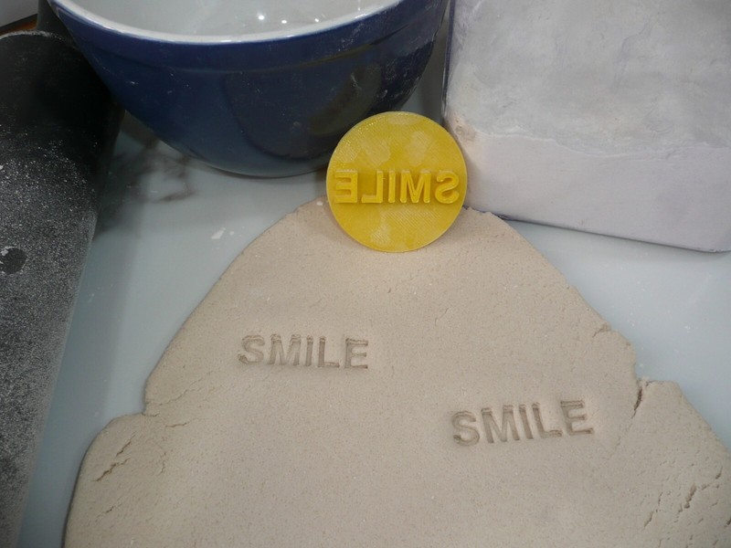 SMILE CANDY HEART COOKIE STAMP EMBOSSER MADE IN USA PR5467 gallery