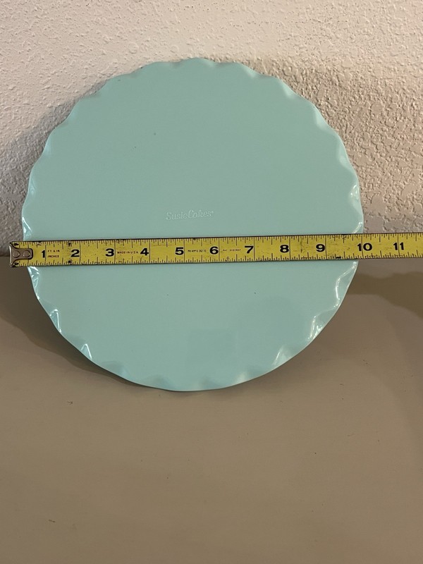 Susie Cakes Stand 10" Light Aqua Blue Plastic 2 Piece Set NEW Pedestal Riser gallery
