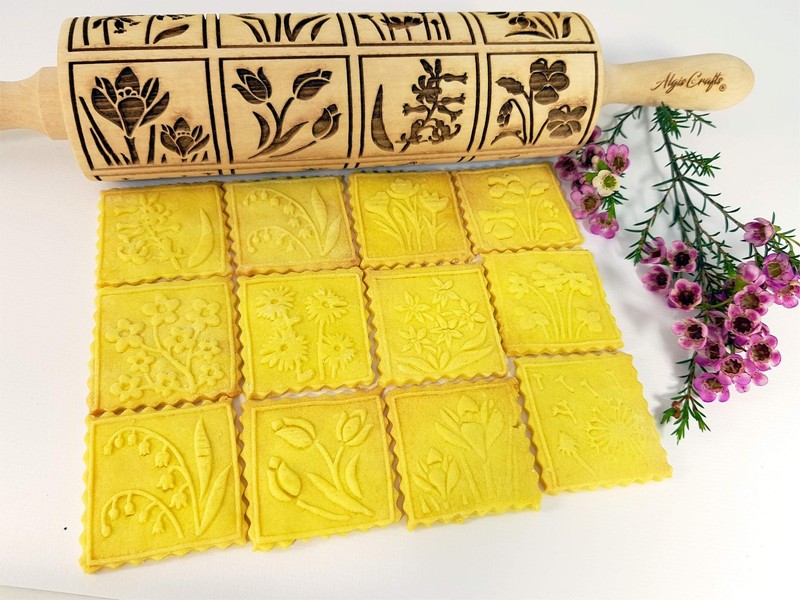 SPRING FLOWERS Embossing Rolling Pin with 16 Different Flowers in Beige gallery