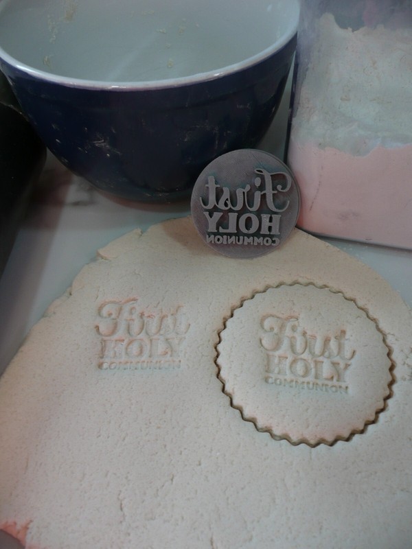 FIRST COMMUNION WITH HEXAGON SET OF 8 COOKIE STAMPS AND CUTTER USA MADE PR9066 gallery