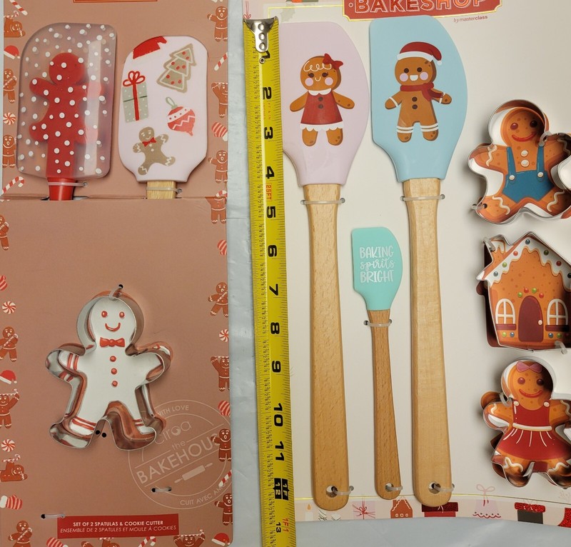 Ciroa The Bakehouse Christmas 5 Spatula Set Gingerbread Man 4 Cookie Cutter Gift gallery