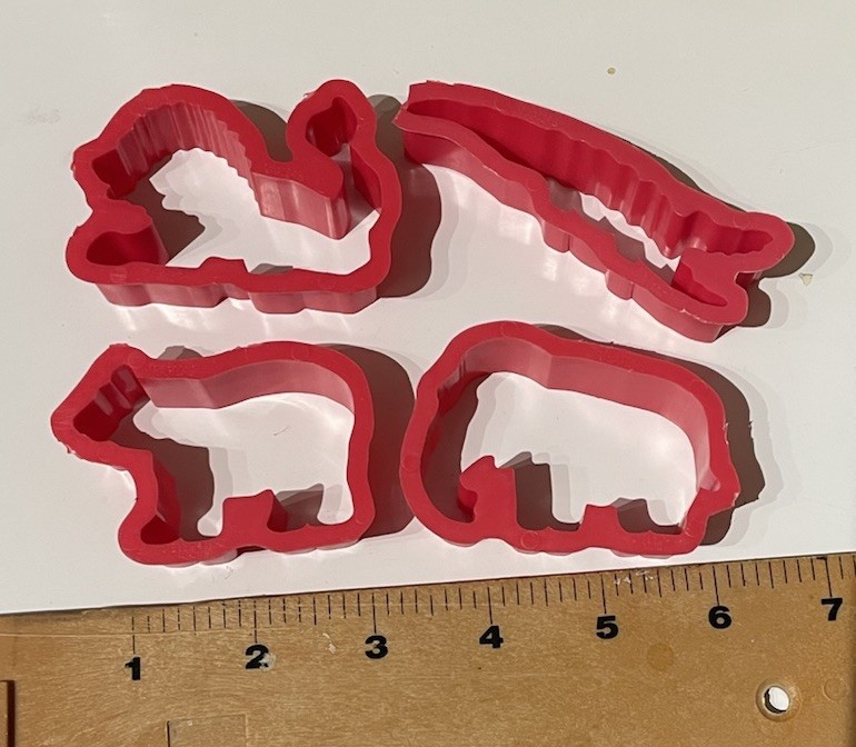 4 zoo animals Cookie Cutters lion crocodile elephant bear plastic baking crafts