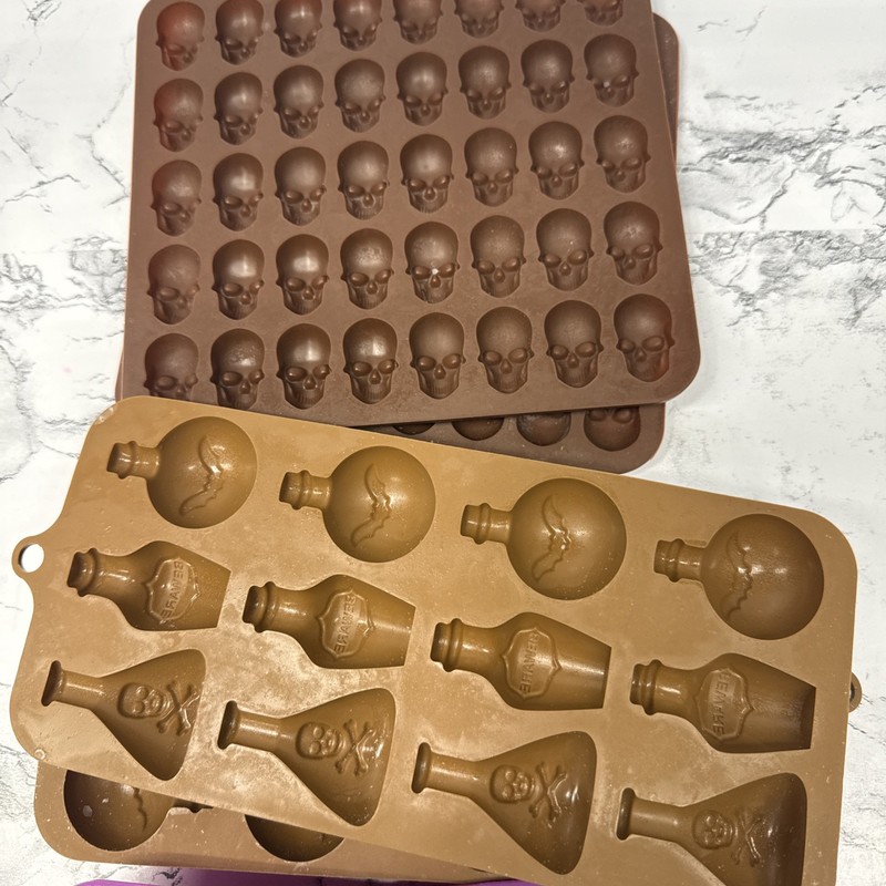 Silicone Molds Skulls and Potion Bottles lot of 6 USED gallery