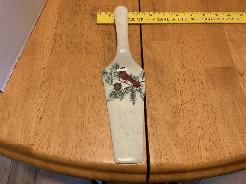 Vintage 1990 – Gourmet Delights Cake Server – Cardinal 23401