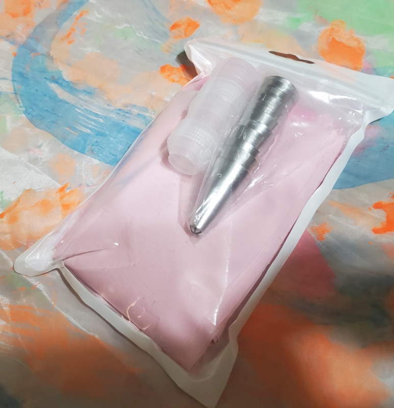Cookie Cake Decorating Tools: Piping Tips + Icing Bags + Spatulas ~ 21 Pcs gallery
