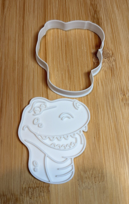 Cookie cutter (Rex Toy Story) 2 pieces (2 and a half inches)
