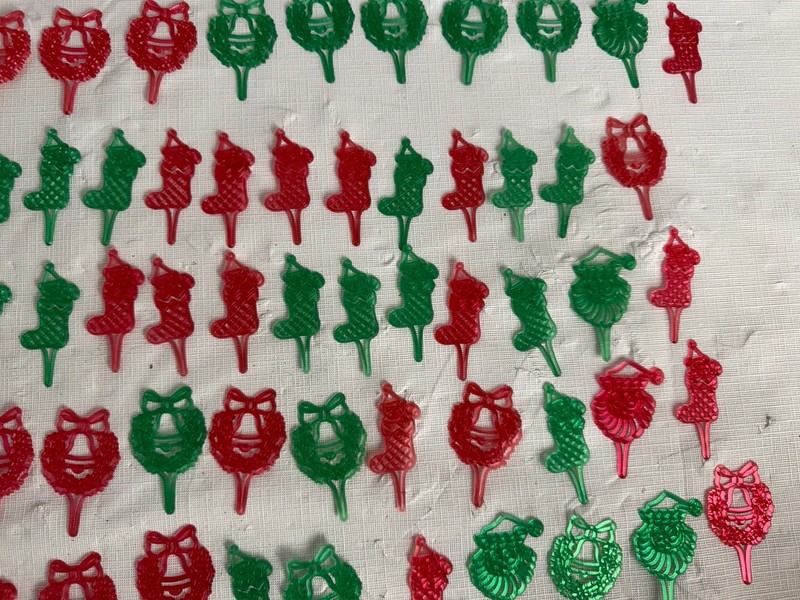 Vintage Plastic Christmas Cupcake Picks Lot Santa Clause Tree Wreath Stockings gallery