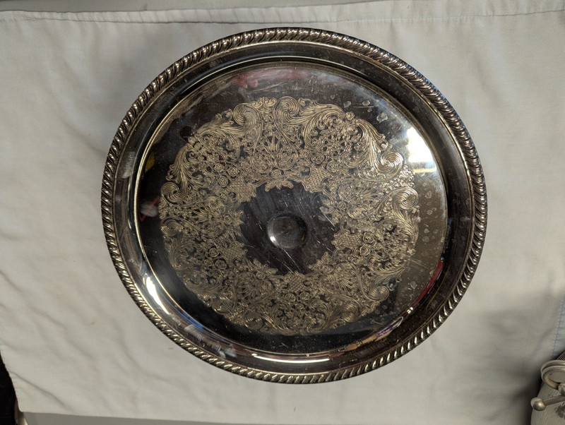 Silver Plated Pedestal Cake Stand, 12″ Round Metal Floral Pattern, 1 Tier