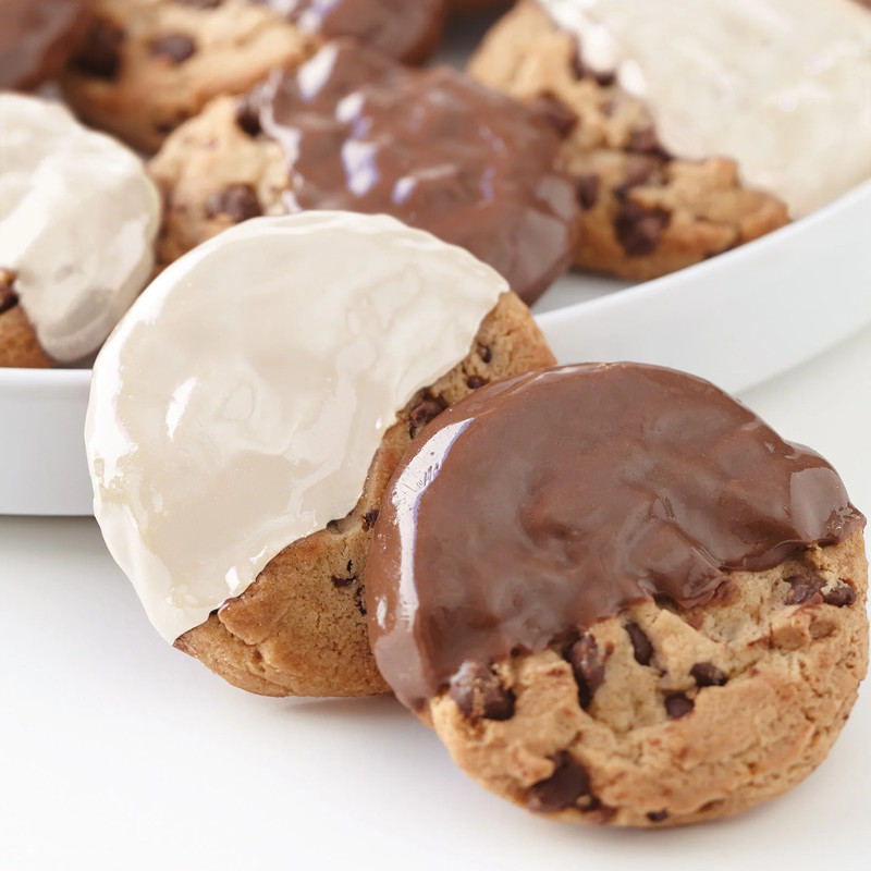 Candy Melts Silicone Dual Melting Pot Insert, White and Black Pot gallery