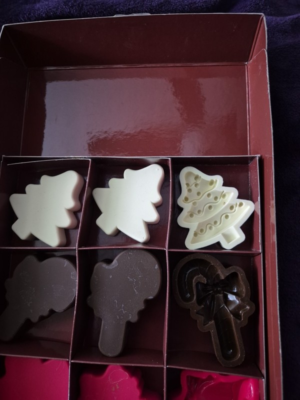 Chocolate Mould & Tool Set, 12 Moulds, Spatula & Double Broiler. NIB gallery