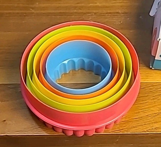 CelebraTwo Side Round Cookie,Biscuit, Fondant And cake Cutters... 5 Sizes gallery