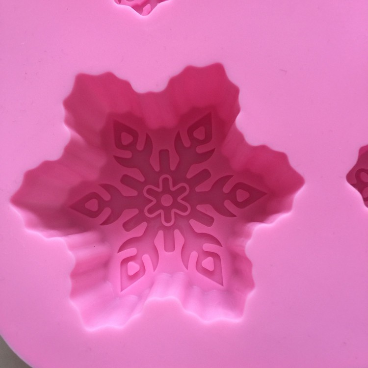 2pcs 6-in-a-row snowflake silicone cake mold handmade soap mold gallery