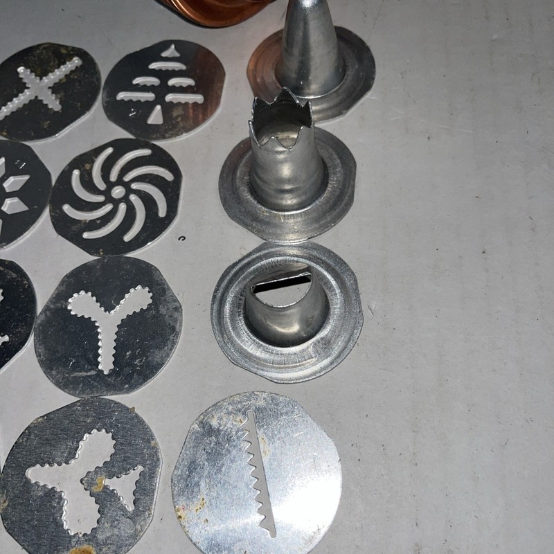 Mirro Aluminum Cookie Press - 13 cookie disks - 3 pastry nozzles,vintage,baking gallery
