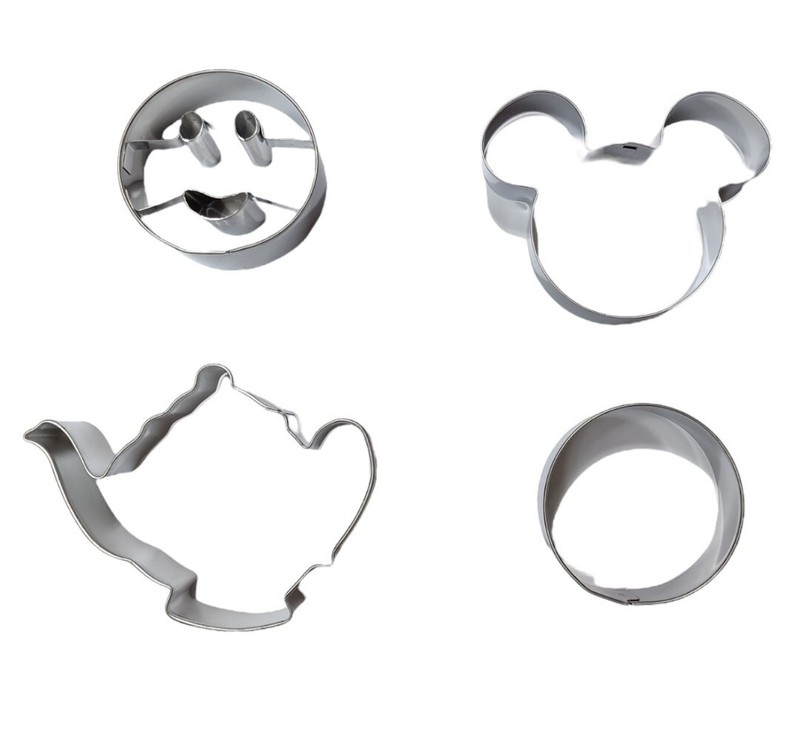 4Pcs Metal Cookie Cutter Biscuit Mold Baking Modeling Tool Smile Mickey Aladdin